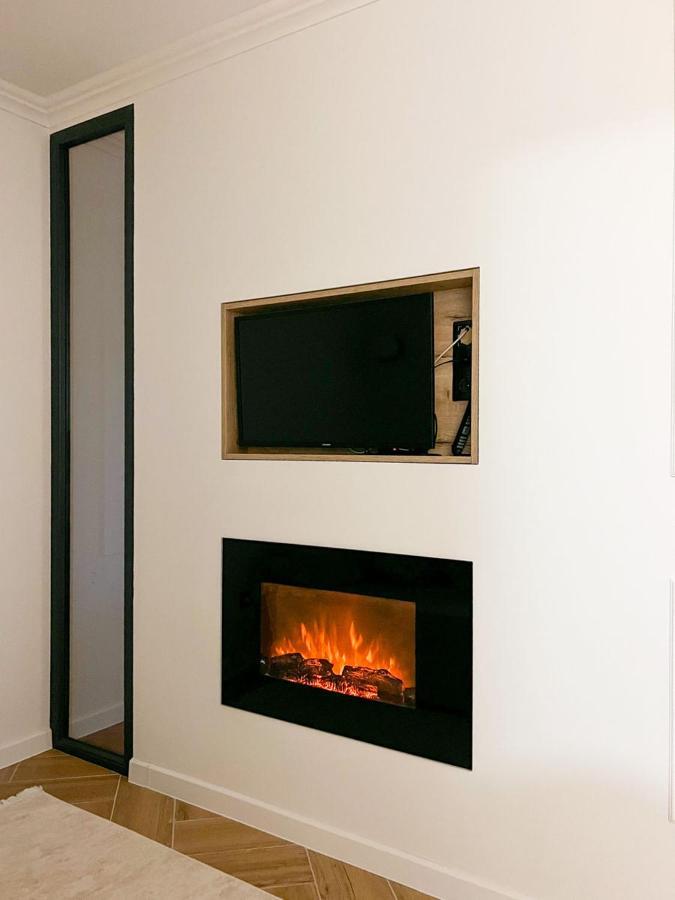 צ'יסינאו Renthouse Apartments Neoclassic מראה חיצוני תמונה
